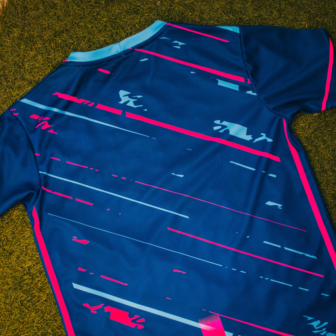 Worn by winners Jersey - Pink/Blue