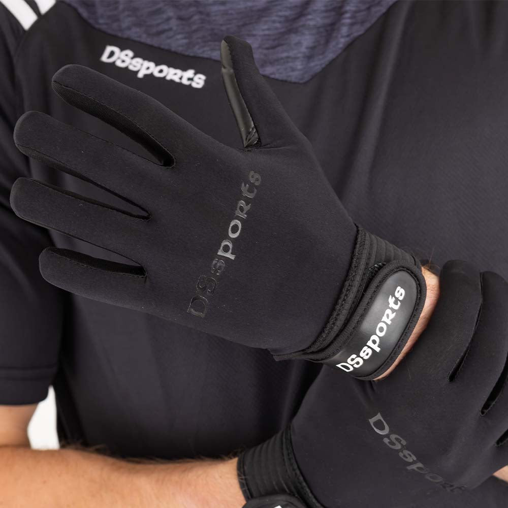 Blackout Gaelic Gloves